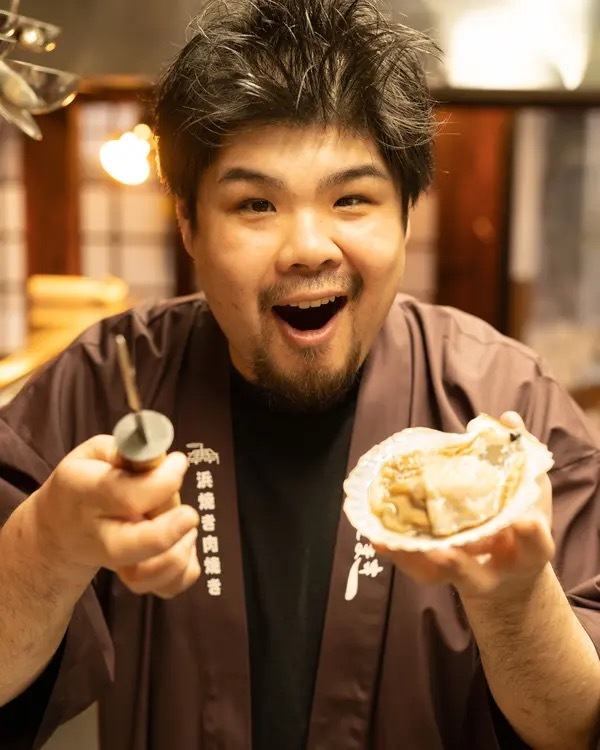 海鮮焼きも焼肉も両方楽しめる期待の新店!『でこせまき』
