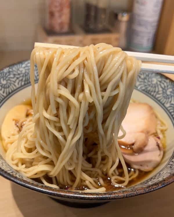 北野駅構内にラーメン店オープン！『鴨と上州地鶏 中華そば鷹』