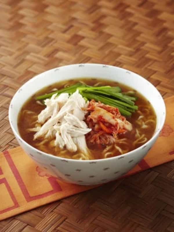 【袋麺のアレンジレシピ19選】味別にひと手間で絶品になる簡単レシピをご紹介！