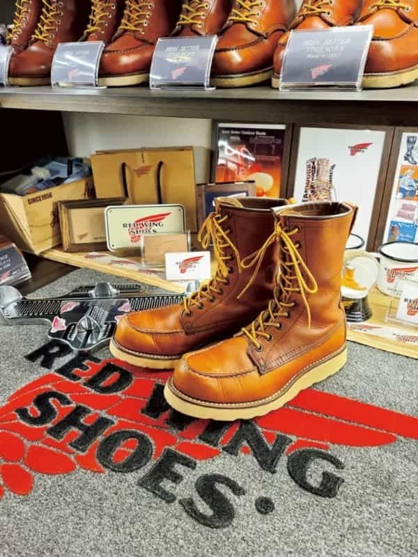 これ全部でいくらする？　コレクターの鑑“RED WING”専用の部屋を作った人