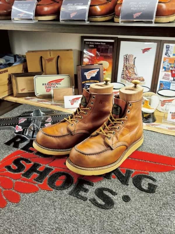 これ全部でいくらする？　コレクターの鑑“RED WING”専用の部屋を作った人