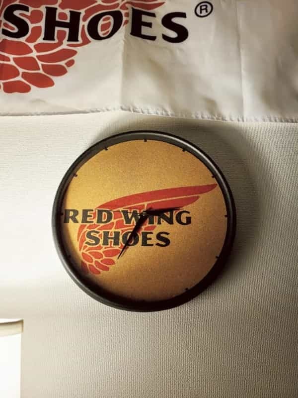 これ全部でいくらする？　コレクターの鑑“RED WING”専用の部屋を作った人