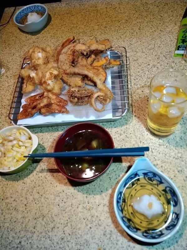 【連載】釣っ食べ第20弾！そうだ、てんぷら定食たべよう。お箸の国の人だから