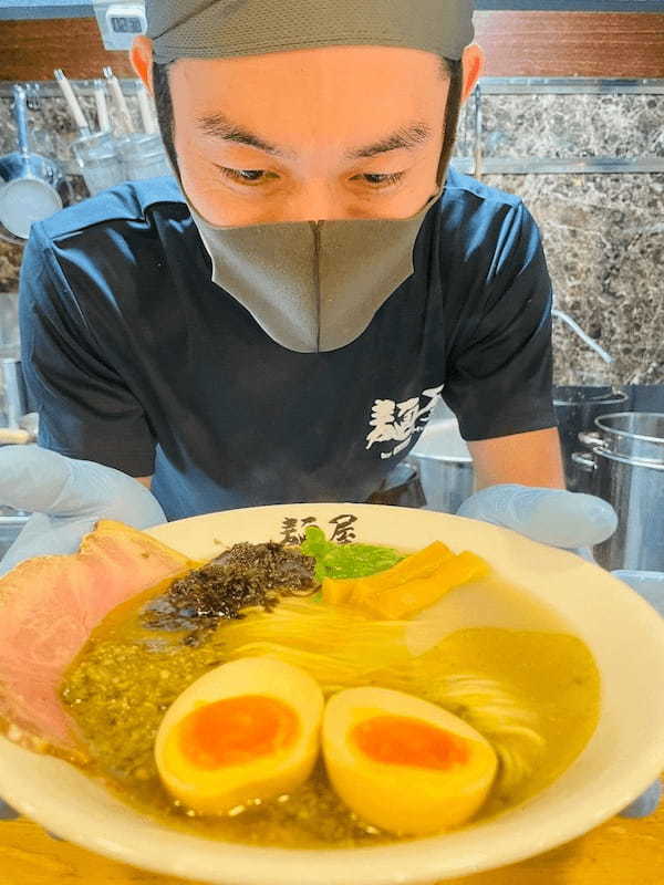 JR焼津駅南口前に新ラーメン店鋪「麺屋 by Lush Music」グランドオープン。話題の行列店として、ラジオ番組出演決定