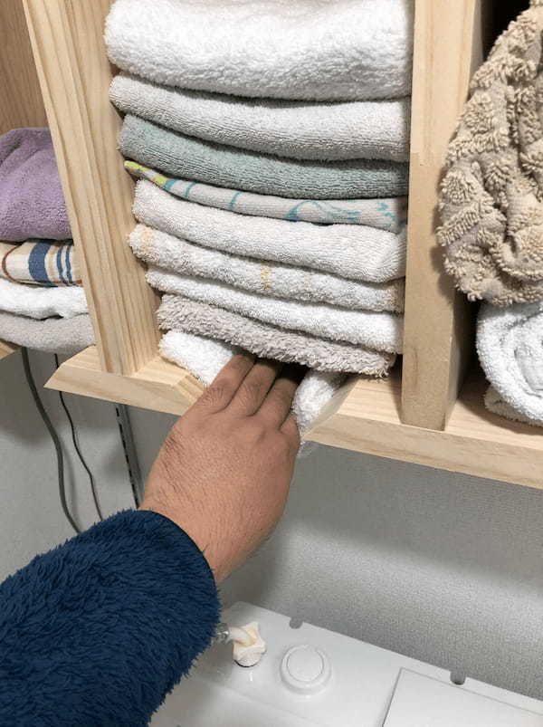 これは真似してみたいDIY!脱衣場にあったら最高!便利なタオル棚