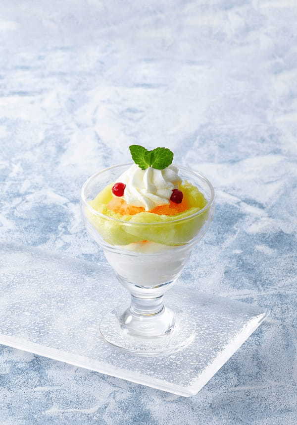 フレッシュメロンの芳醇な香りと甘さが引き立つ爽やかな夏メニュー夏季限定デザート 『Melon＆Granita』～7月5日（水）から全国のロイヤルホストで販売～