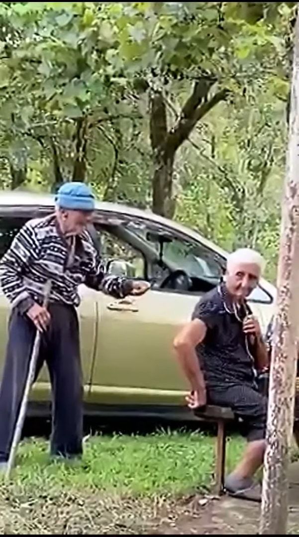 こどもかっ！！101歳のおじいちゃんがしかけるイタズラから伝わってくる夫婦愛