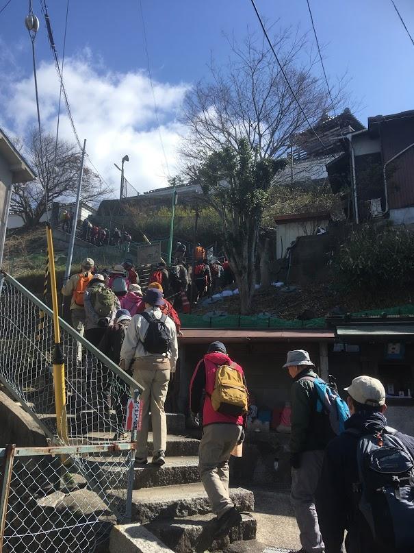 ～大阪を歩く～池田市から箕面市へ（五月山・六個山ウォーク）