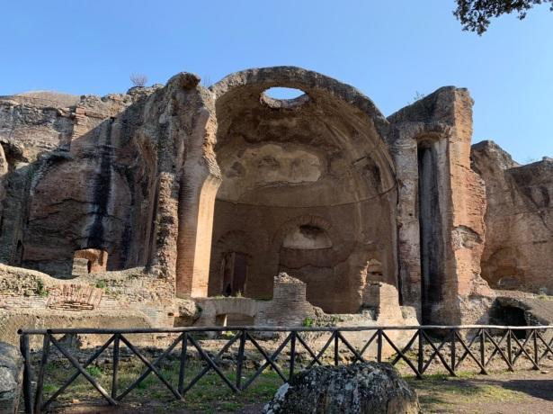 2度目のイタリアはローマ市内と郊外観光へ！カステルガン・ドルフォ、ティボリを訪れました♪
