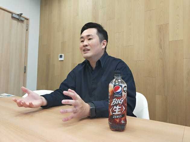 ペプシはコカ・コーラになぜ勝てないのか…誕生から100年超、コロナ禍前より4割増