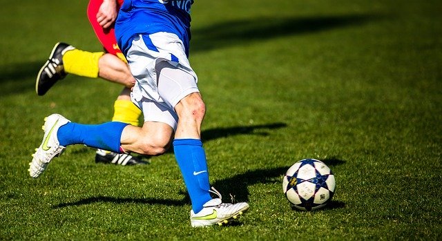 「ハットトリック」はサッカー用語ではなかった?その起源はクリケットにあった?!