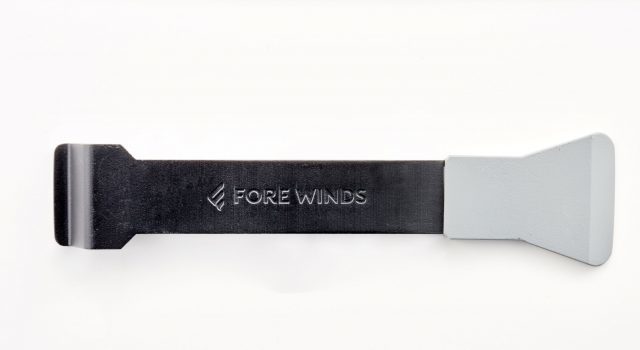 キャンパーの悩みを解決！「FORE WINDS」の軽量・コンパクトなダッチオーブンとグリルプレート