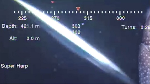 UFOが三陸沖の海中で撮影される？ 深海で高速移動する発光体の謎
