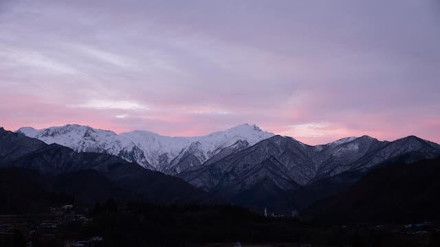 群馬県みなかみ町に今夏誕生する、1日1組限定の非日常空間【アウトドアサウナ×薪火ダイニング】