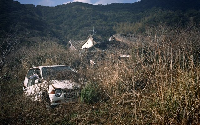 極寒の海で溺死した“少女の霊”が出る長崎の離島!「おかぁさん、助けて…」目から血を流した少女の首が折れ…