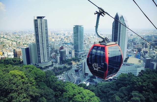 2022年元旦、神⼾「布引ハーブ園／ロープウェイ」から望む初日の出