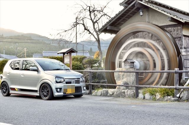 水車をいい感じに撮ろうと思ったはずなのに・・・。シャッタースピードをミスったら凄い写真が撮れてしまいました！！