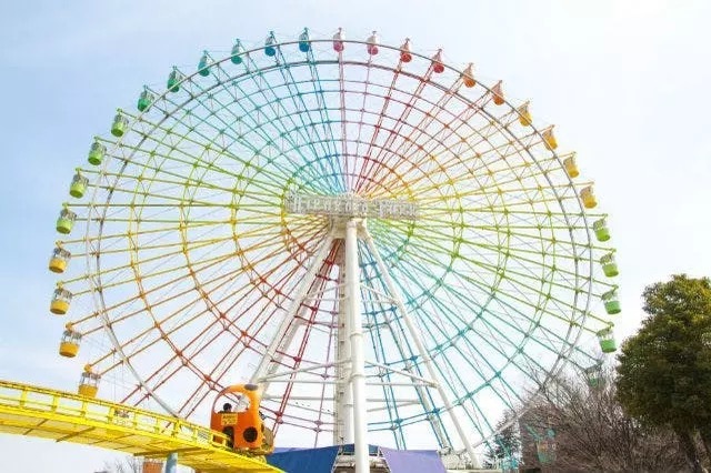 【大阪】アイススケート場おすすめ3選！デートや家族でのお出かけスポットに◎