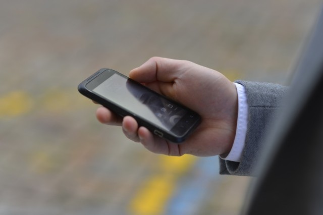 「スマホのせいで、人々は無縁になった」は間違い
