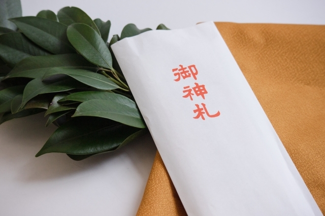 お守りの中身は開けてはいけない!と昔から言うけどなぜ?中には何が入っているの?