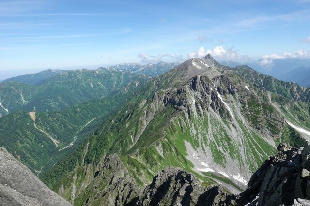 【槍ヶ岳・登山ガイド】ベストシーズンはいつ？初心者向け・日帰りルートもご紹介！