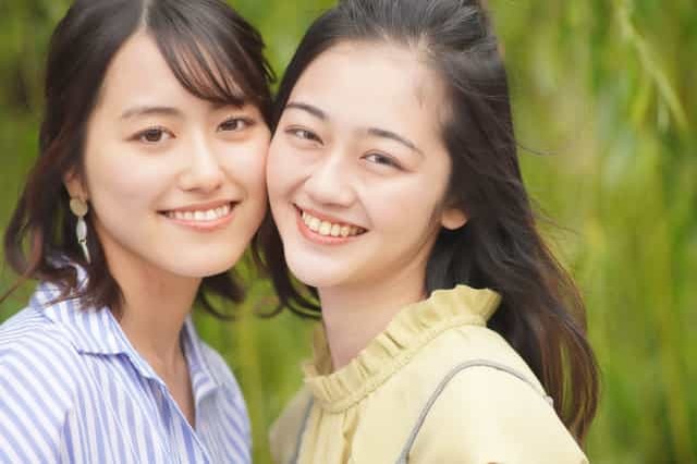透明感がある女性の特徴は?モテる理由や透明感の出し方を解説!