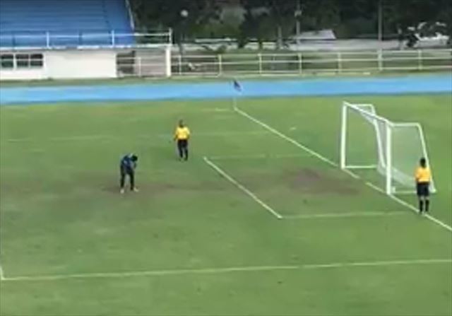 「こんなPK見たことない」タイの高校サッカーで生まれた奇跡のゴールを見てほしい！「勝負ってのは本当に最後まで分からない」