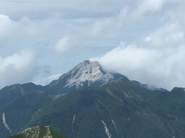 【連載】初心者でも分かる！経験者が教える登山に必要な持ち物・装備を解説！