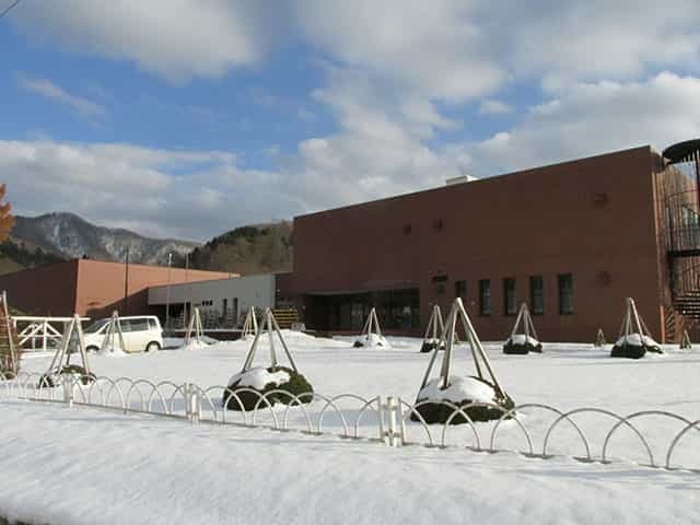 幼稚園児の子供と三笠市立博物館に行ってきました