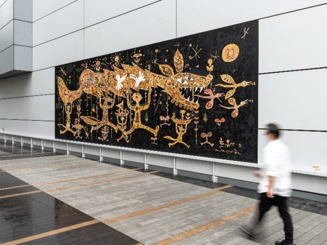 アートに触れる日常を|渋谷ヒカリエデッキ「壁面アートプロジェクト」を楽しむ