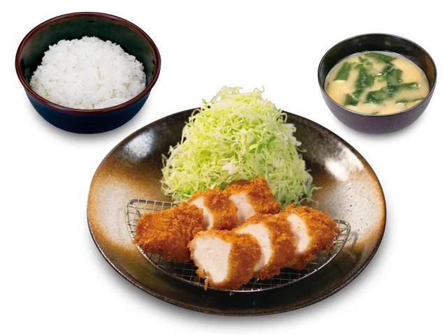 【松のや】やわらかヘルシーなかつが登場「チキンむねかつ」新発売