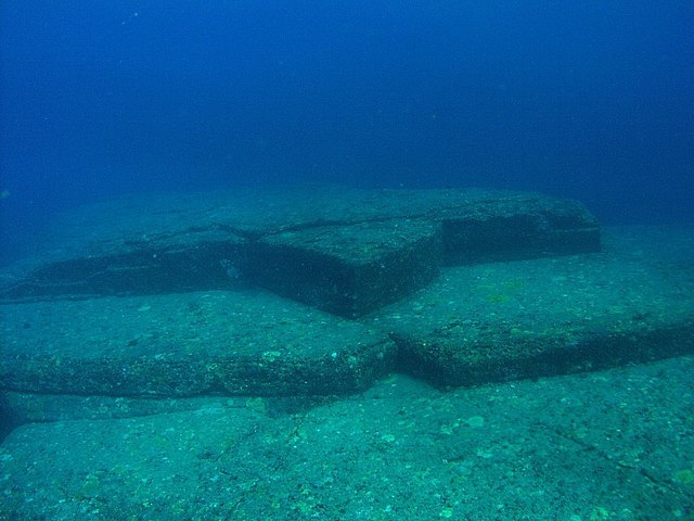 超古代文明の証拠?アマゾンの密林にそびえる400m級“人工ピラミッド”疑惑!地元部族が崇める聖山「セロ・エル・コノ」の正体とは?