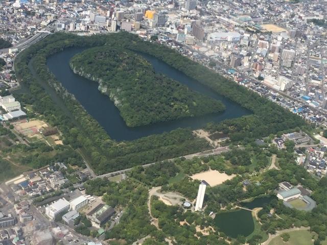 「セスナ」から大阪・仁徳天皇陵（大仙陵古墳）と百舌鳥・古市古墳群周辺を見てみた。