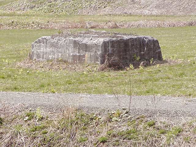 旧国鉄富内(とみうち)線の遺構を巡る