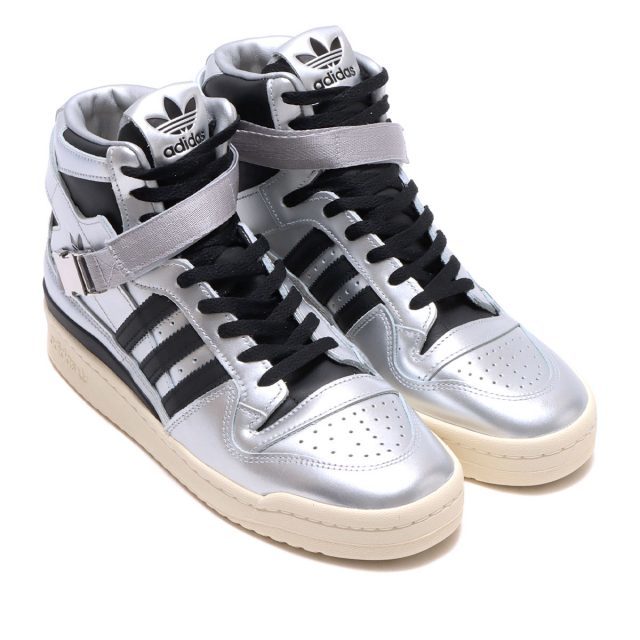 クラブにフォーカス!atmos×adidas Originalsコラボスニーカー