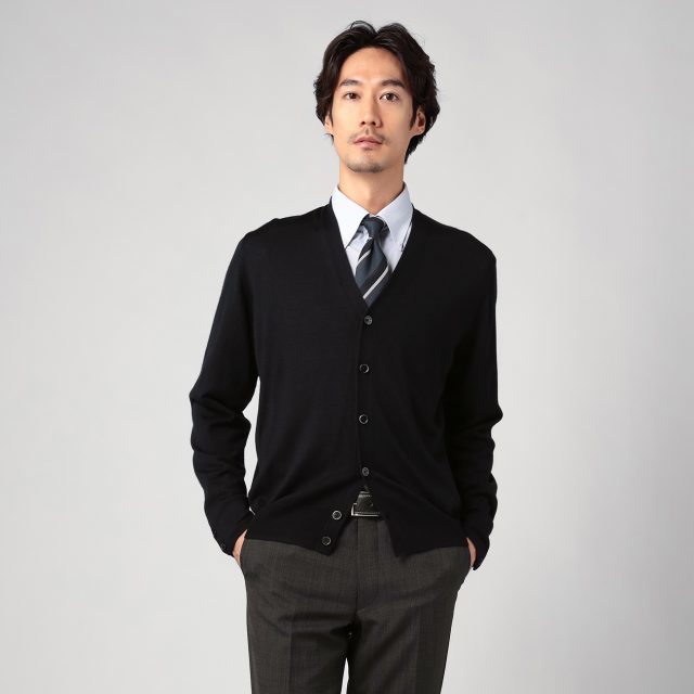 テレワークでも活躍!バリエーションが豊かになったORIHICA「洗えるセーター」