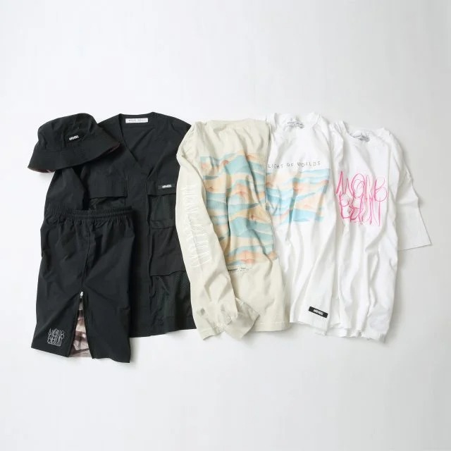 今に生きる人々が求める“一筋の光”を表現したバーニーズ ニューヨーク限定Tシャツを着て楽しもう