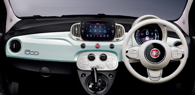 フィアット500の誕生66周年を記念したフィアット500/500Cの限定モデルが登場