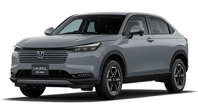 ホンダ・ヴェゼルがマイナーチェンジ。e:HEV Xにアウトドア志向の「HuNTパッケージ」を、e:HEV Zにスタイリッシュな「PLaYパッケージ」を新設定