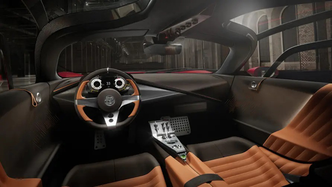 往年のアルファロメオのレースカー「Tipo33」をオマージュした新型スポーツカー「33 Stradale」が登場