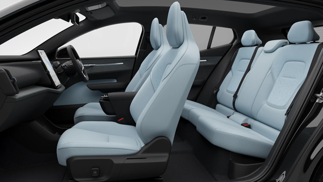ボルボ初のコンパクト電動プレミアムSUV「EX30」が日本上陸
