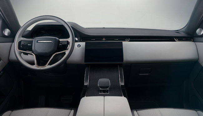 レンジローバー・イヴォークの2024年モデルが日本での予約受注をスタート。よりモダンラグジュアリーな内外装へと刷新