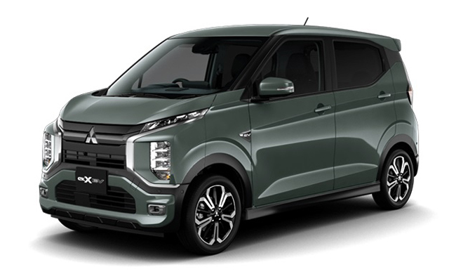 三菱自動車の軽EV「eKクロス EV」がマイナーチェンジ。利便性と安全性の向上や新ボディカラーの設定などを実施