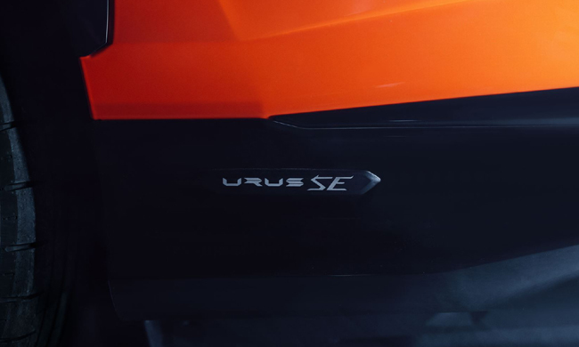 ランボルギーニ・ウルスのプラグインハイブリッドモデル「ウルスSE」が発表