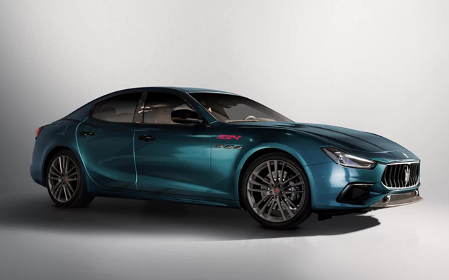 最後のV8エンジン搭載モデルとなるマセラティ・ギブリ/レヴァンテの特別限定モデルが日本上陸