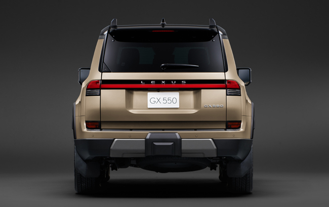 レクサスが今秋に新型GX550を日本で通常販売すると発表。合わせてGX550“OVERTRAIL+”を先行販売するとアナウンス