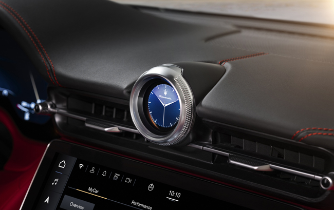 マセラティの4シーターオープンカー「グランカブリオ」が復活! トップには新設計の電動開閉式ソフトトップを配備