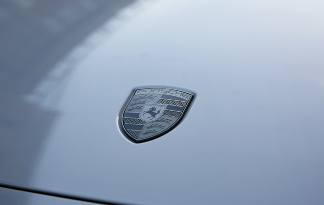 フル電動SUVに進化した第2世代のポルシェ・マカンがワールドプレミア