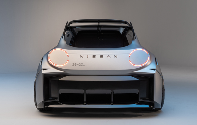 日産デザインヨーロッパがデザインセンター設立20周年を記念して企画した新コンセプトカーの「コンセプト20-23」を披露