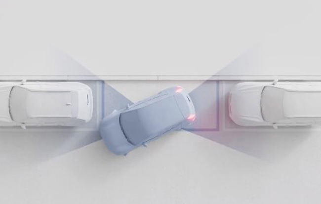 ボルボ初のコンパクト電動プレミアムSUV「EX30」の日本におけるオンライン販売が開始